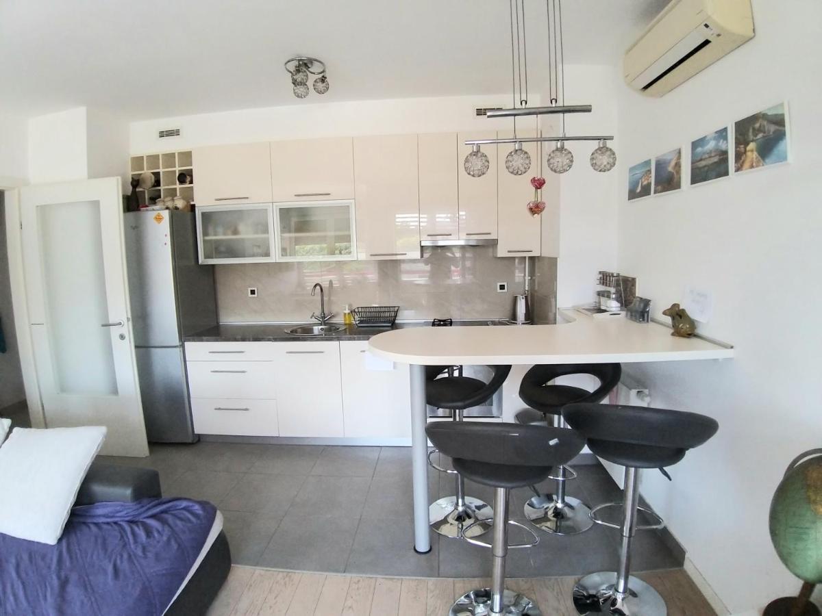 זאגרב Theos Atelier Self Check In Apartment W Free Private Parking מראה חיצוני תמונה